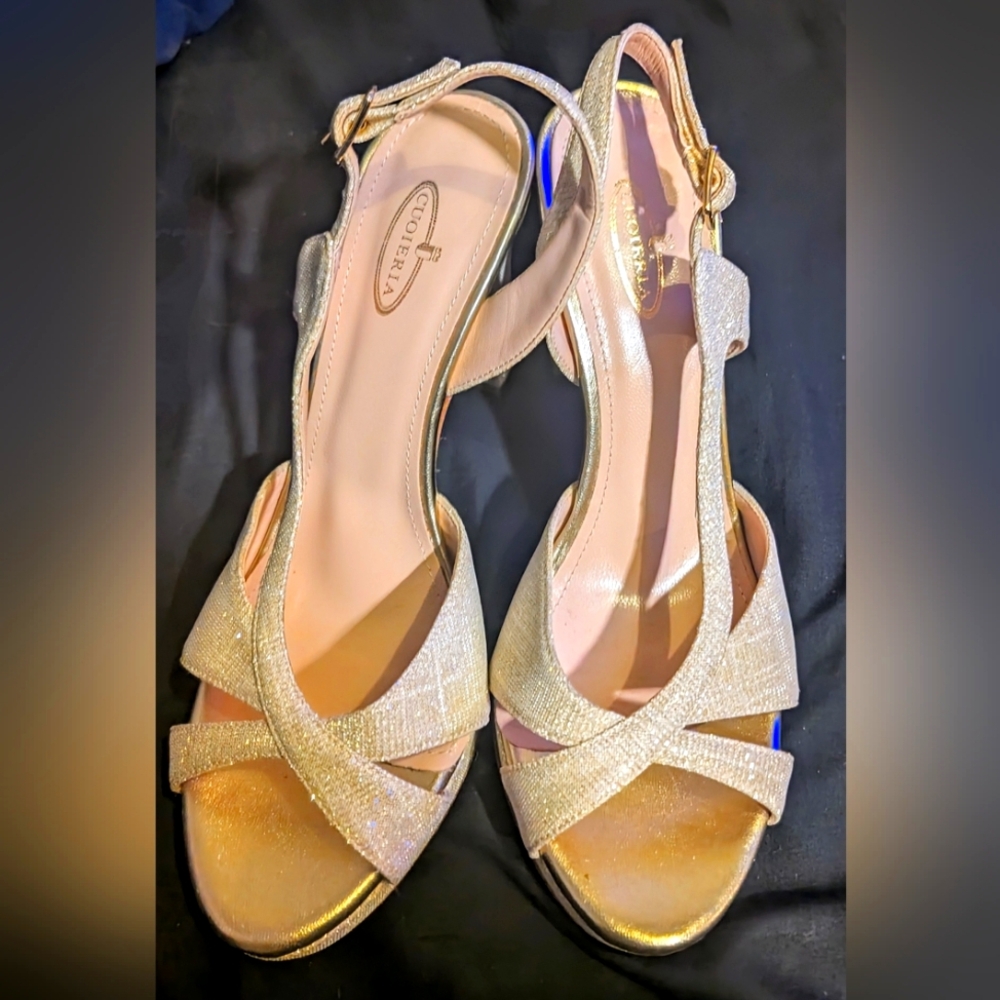 Cuoieria Fiorentina Champagne Peep Toe 4 " Heels